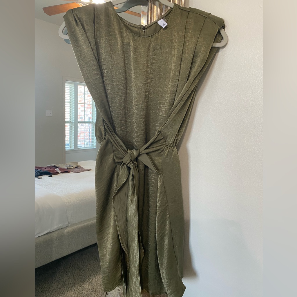 Mini Green Shoulder Pad Tie Waist Dress